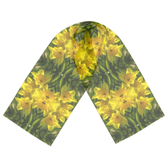 Long scarf with daffodil design