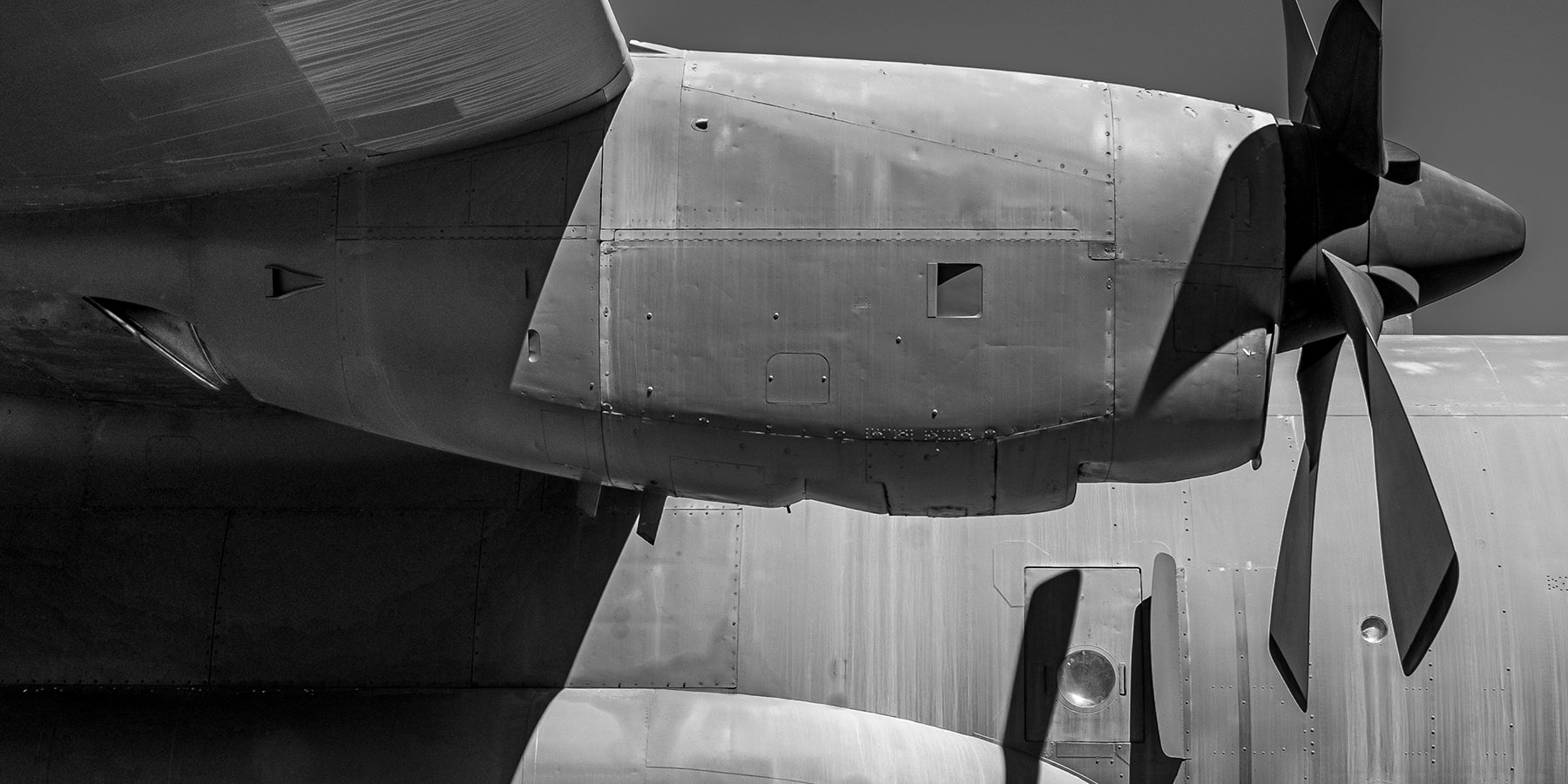 Lockheed AC-130 Spectre | The Artisan Marketplace