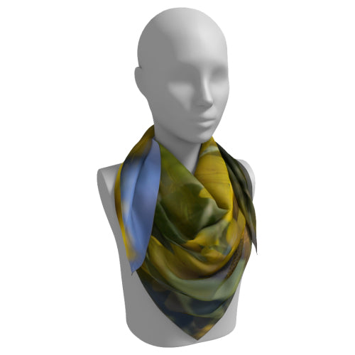 Square scarf with sunflower design