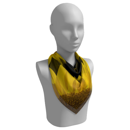 Square scarf with sunflower design