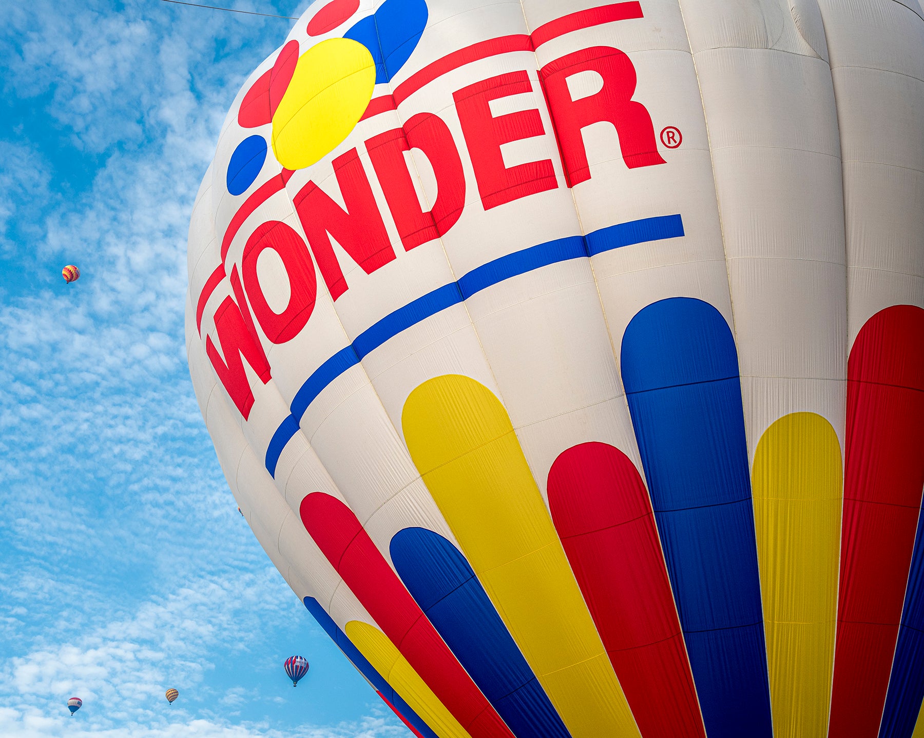 Wonder Bread hot air balloon