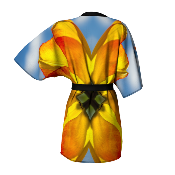 Kimono robe with tulip design