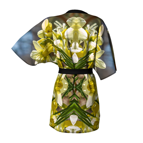 Daffodil - Kimono Art Robe